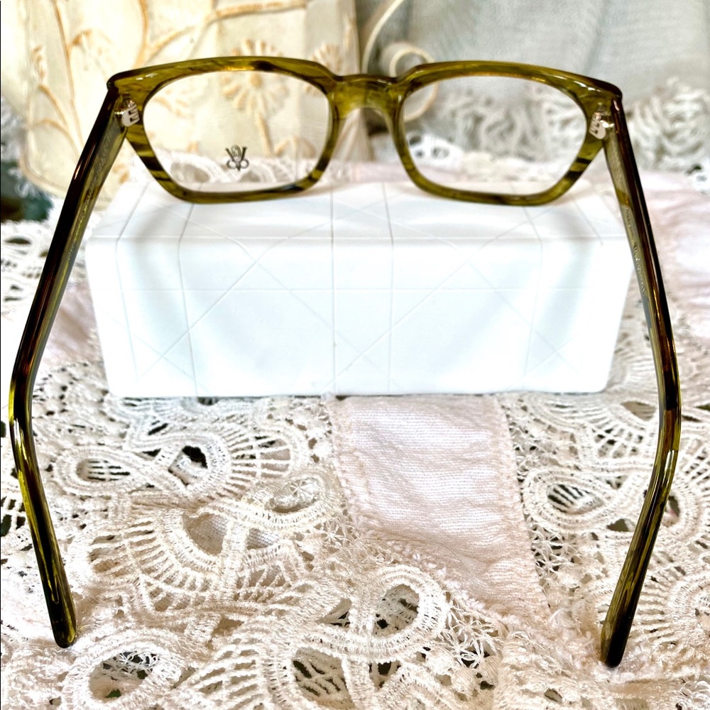 NEW Victory Optical glasses by Eagle Eyewear - Picture 12 of 14